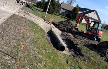 Dynamic Excavating Septic backhoe back hoe Maintenance Drainage septic installs
